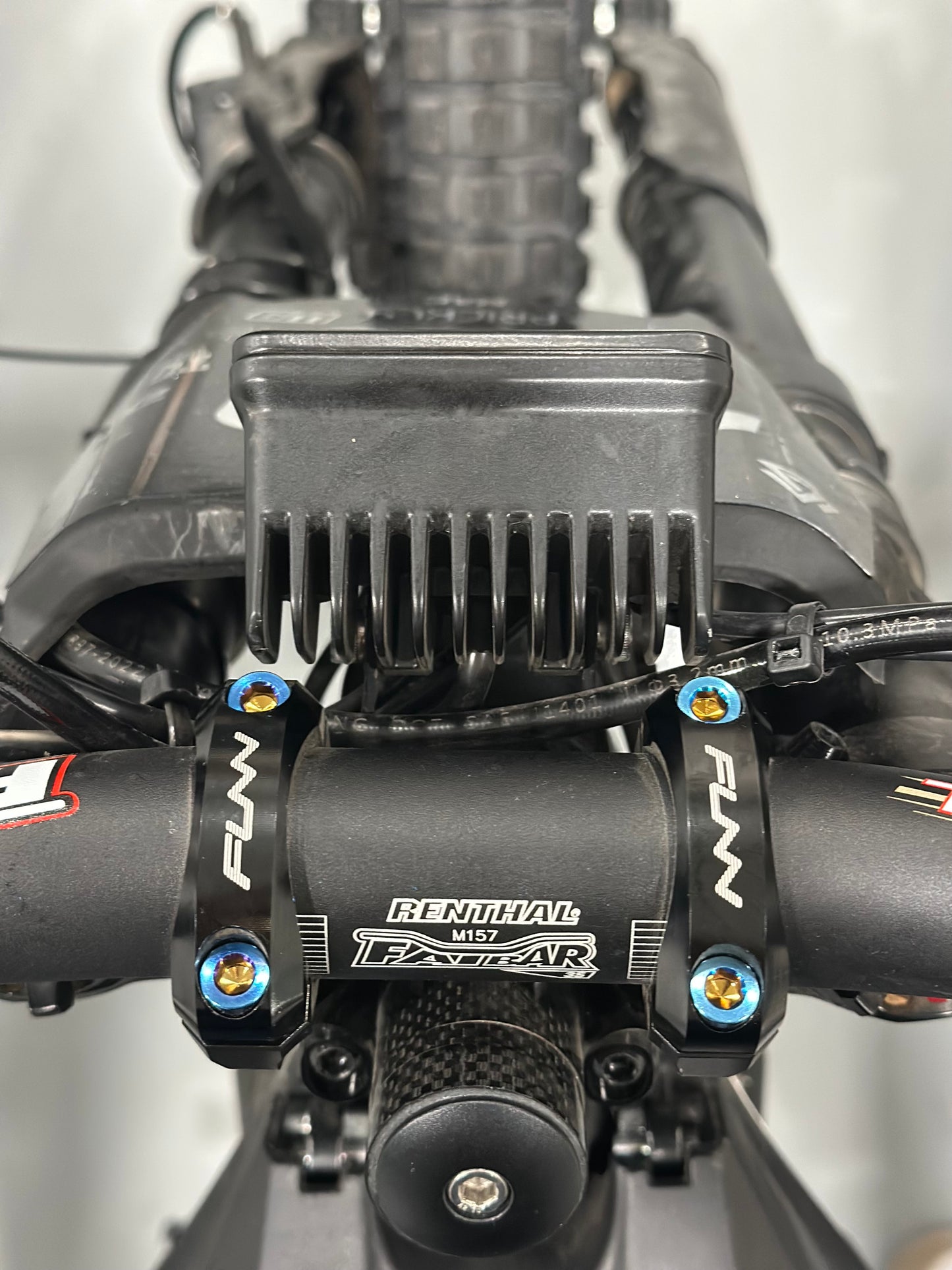 Titanium Funn Mount Bolts