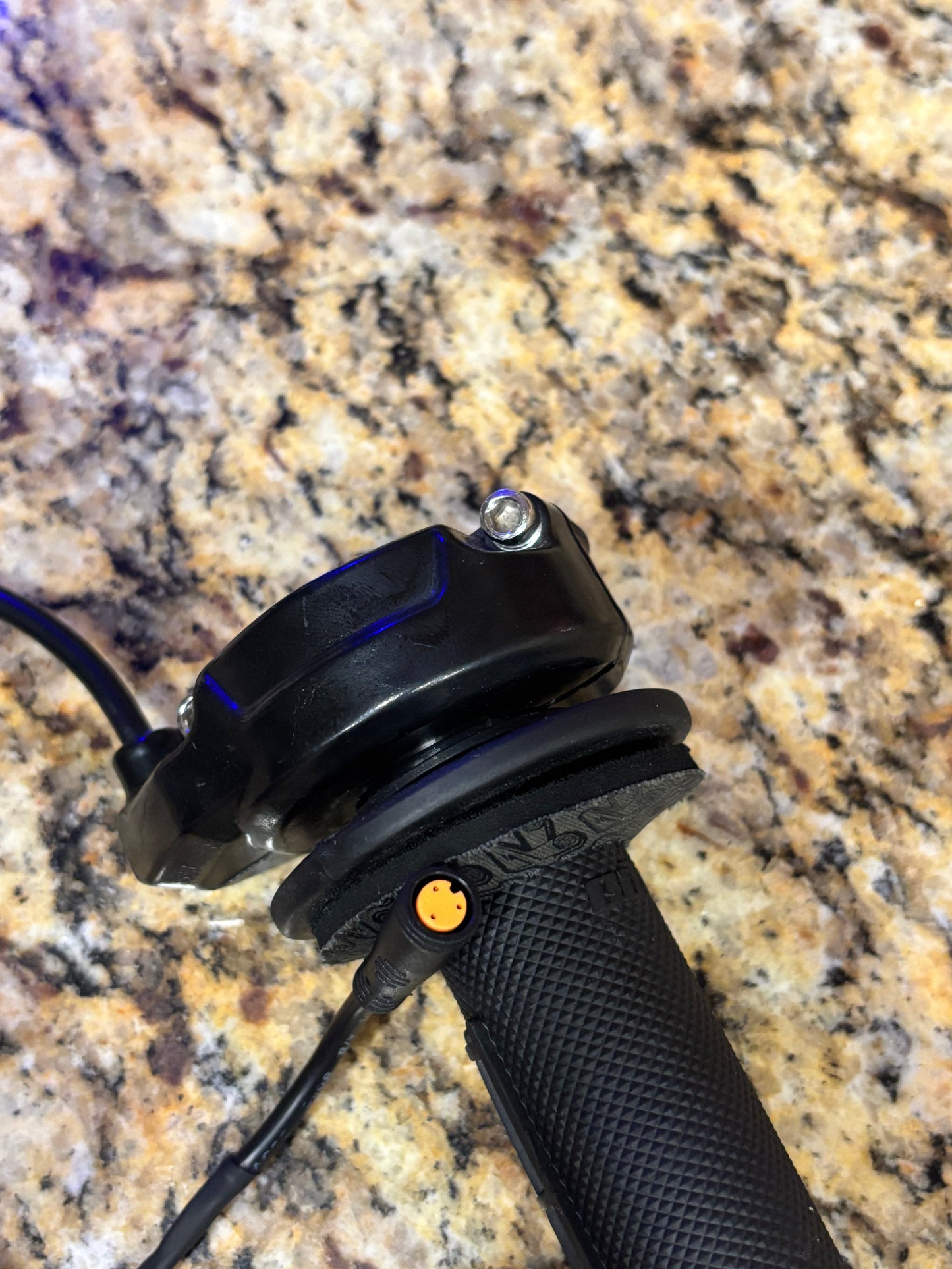 (PREORDER)Super 73 Plug and Play Surron Throttle